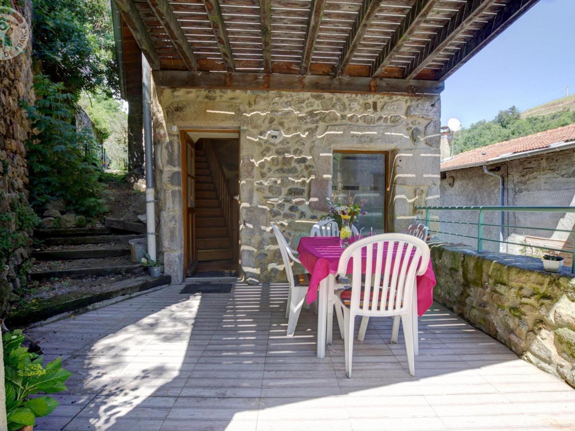 Gite De Charme Avec 2 Terrasses, Au Coeur Du Parc Du Pilat, Confortable Et Equipe - Fr-1-496-40 Malleval Exterior photo